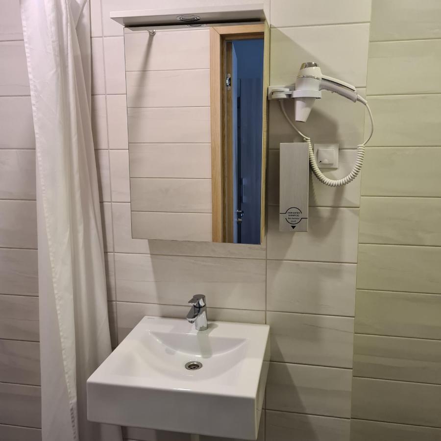 Aisa 39 Apartment Parnu Bagian luar foto