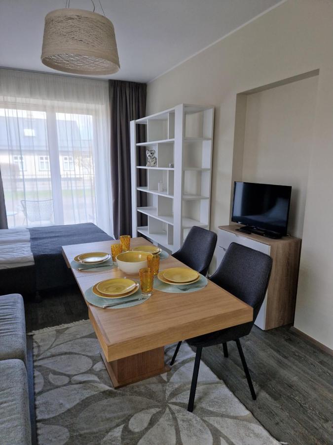 Aisa 39 Apartment Parnu Bagian luar foto